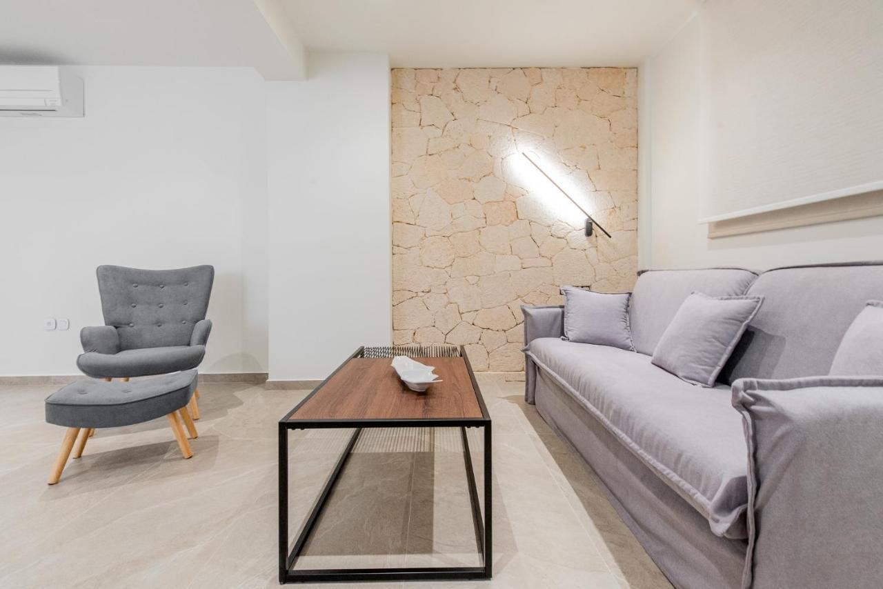 Gemela Allstarboutique In Aegina A Luaran gambar